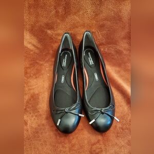 Rockport Black Leather Ballet Flats with Bow Trim